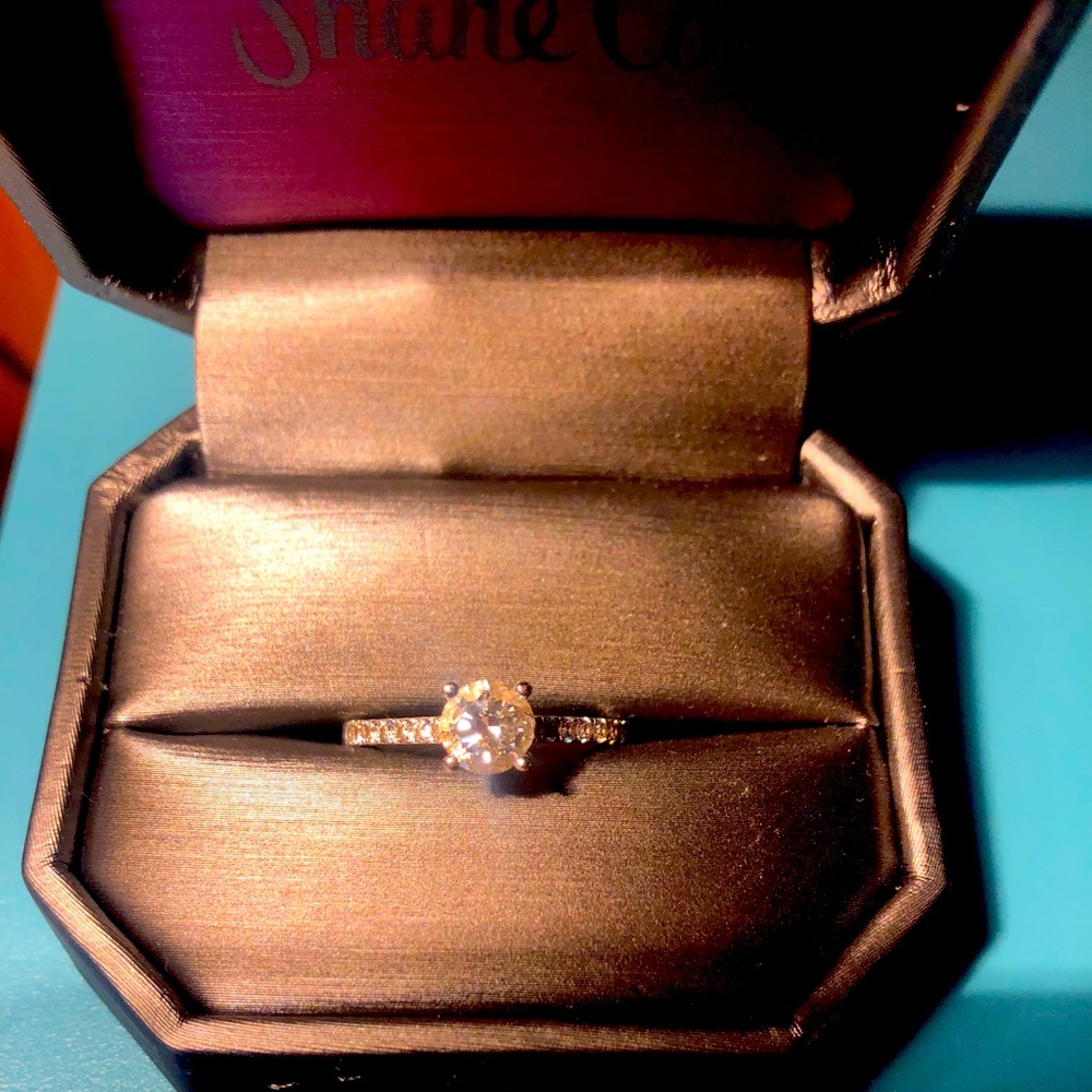 Diamond Engagement Ring